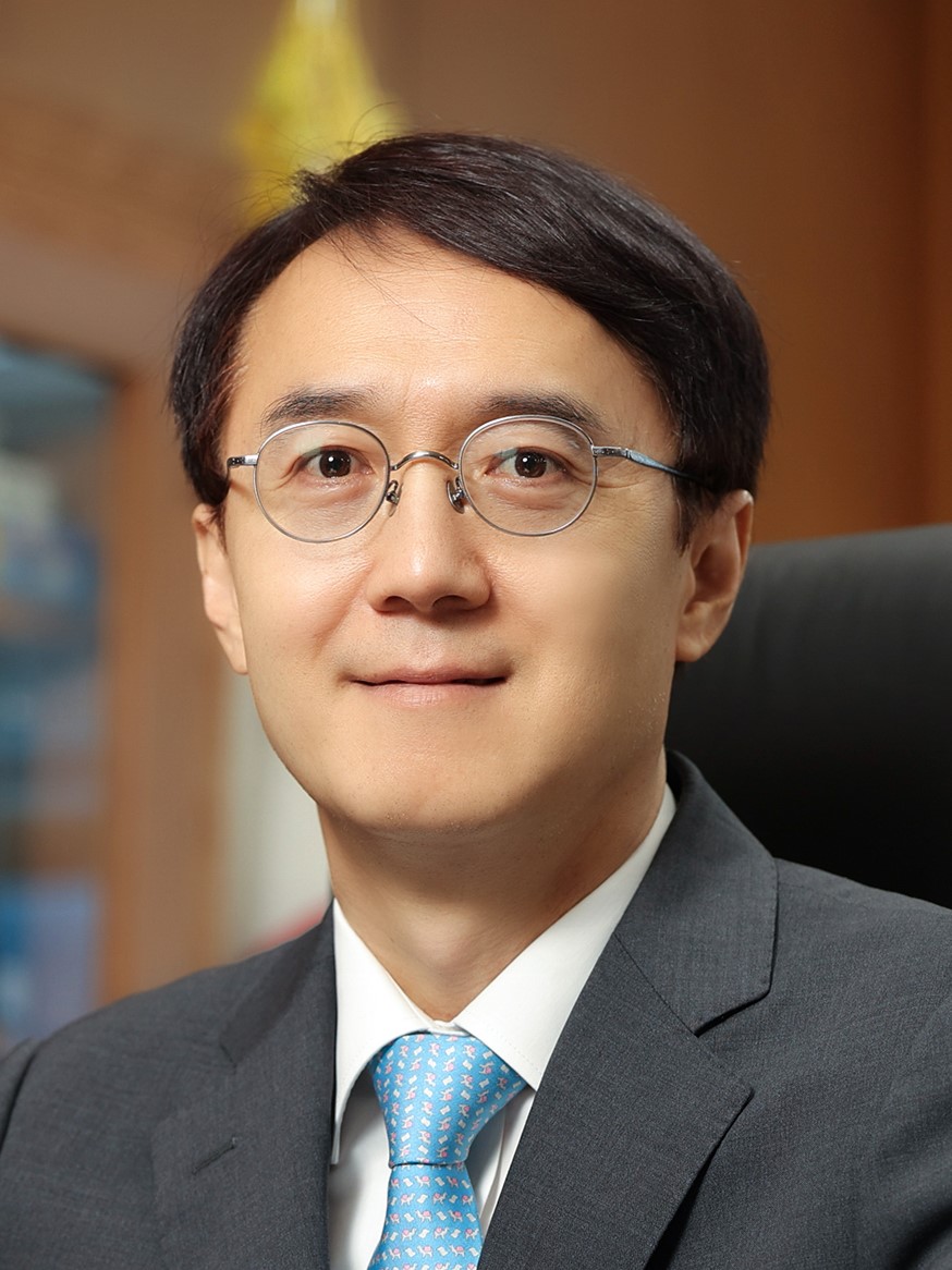 오민석 사진
